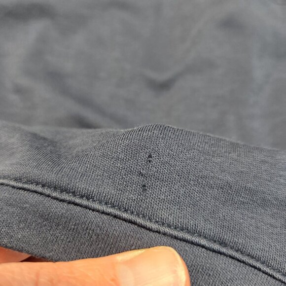 L.L. Bean Extra Small Dark Blue 1/4 Sleeve Pleated Lightweight Casual T-Shirt - Picture 8 of 9